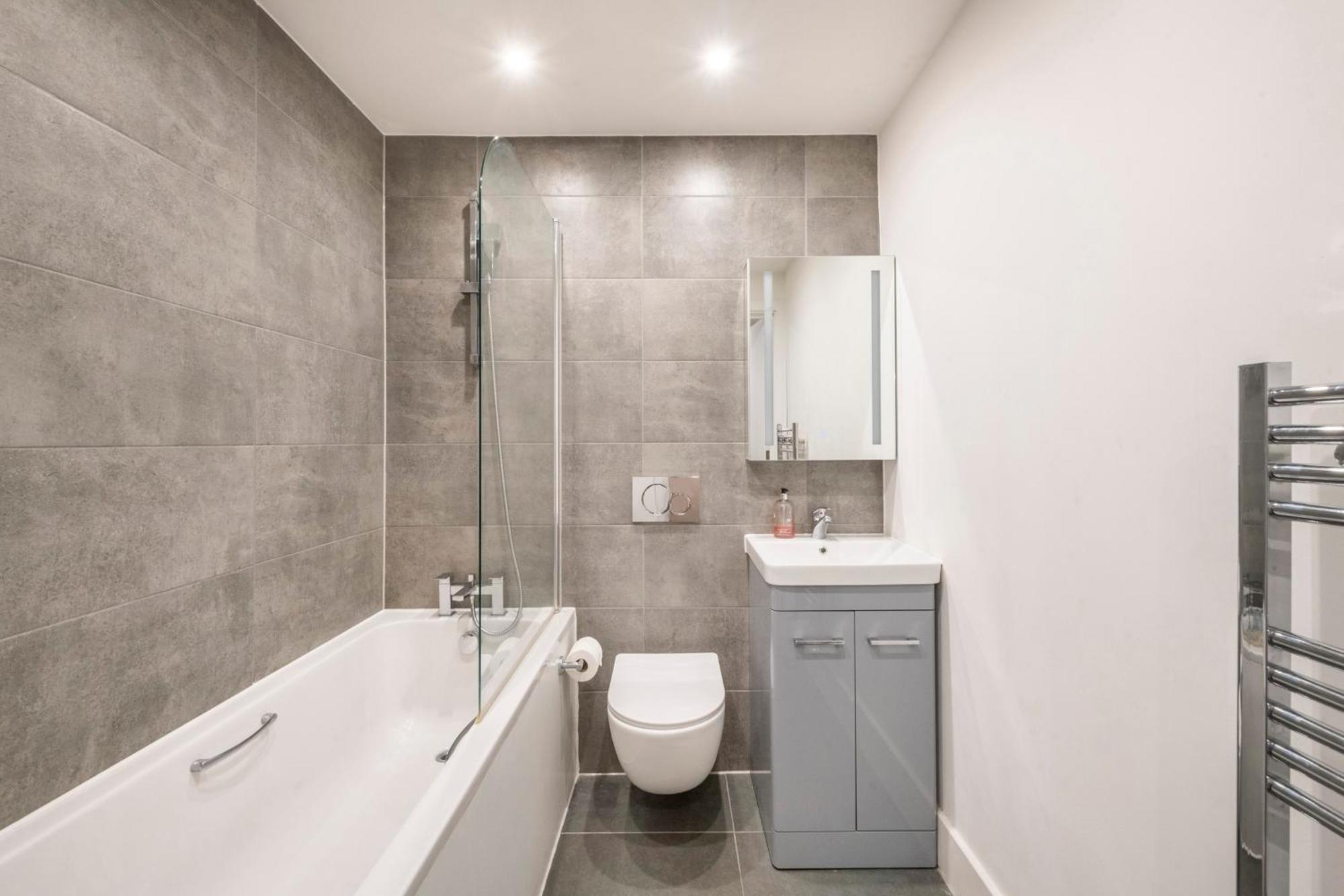 The Perfect Stay London, Home With 2 Bedrooms 1 Bath - Battersea, Vauxhall And Nine Elms Eksteriør billede